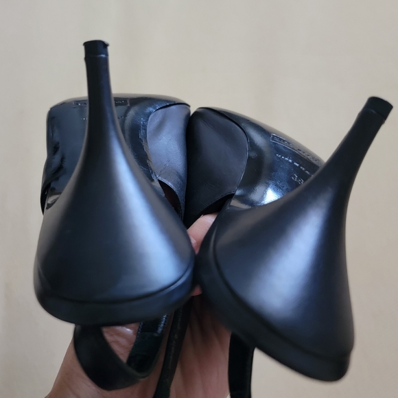 Heels - Picture 7 of 8